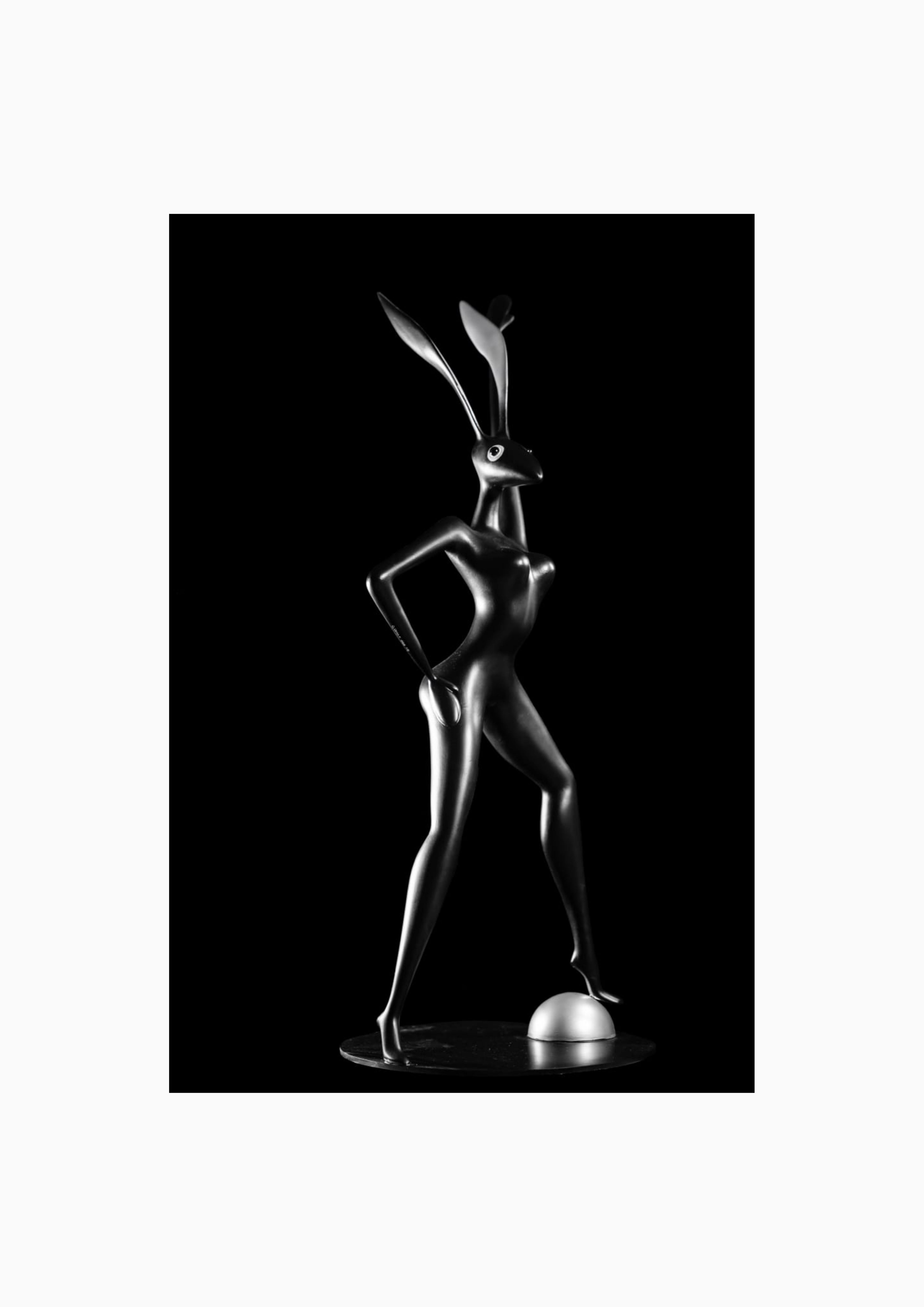 Olivier CAUX - Dancing Bunny